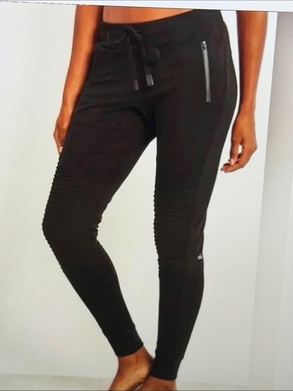 ALO Yoga Black Ribbed Knee Jogger Pants